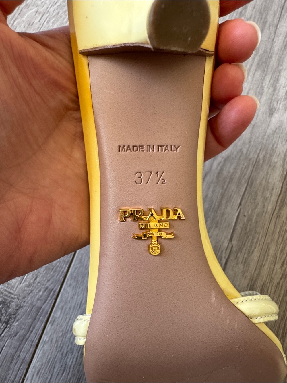 Prada Y2K Butter Yellow Patent Leather Bow Kitten Heel Sandals 37.5 Coquette - Picture 7 of 10